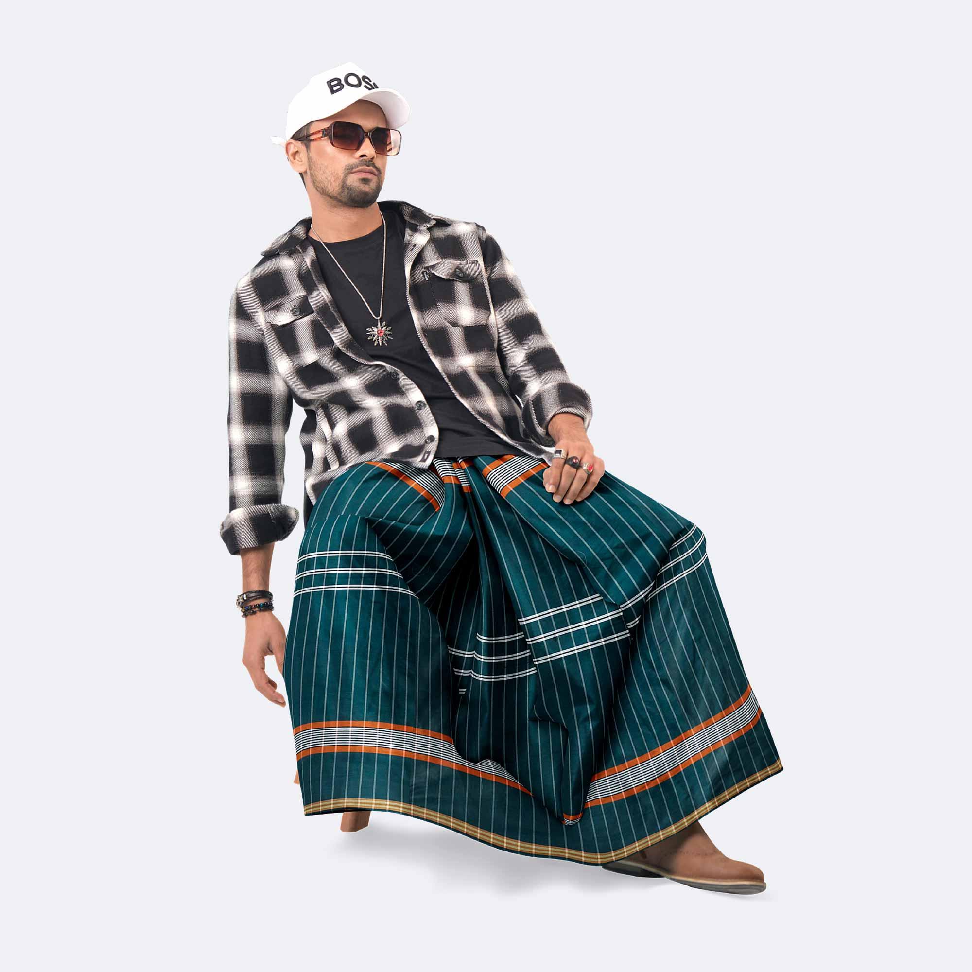 Amanat-Shah-Lungi-Crown-1161-2-1756017481.jpg
