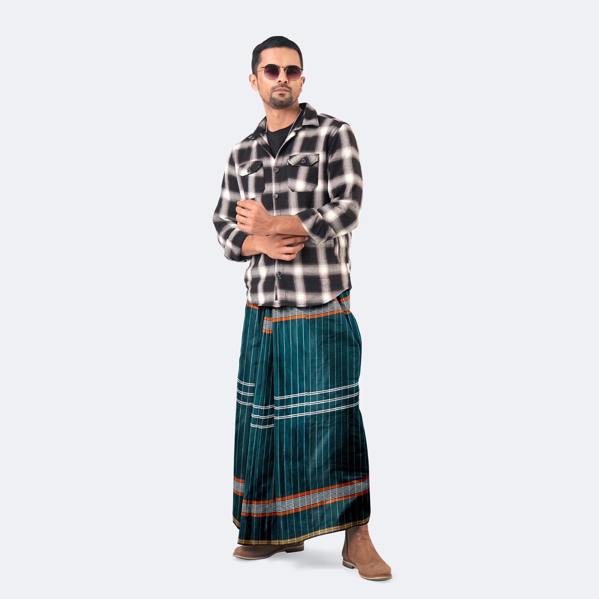 Amanat-Shah-Lungi-Crown-1161-3-1756017481.jpg