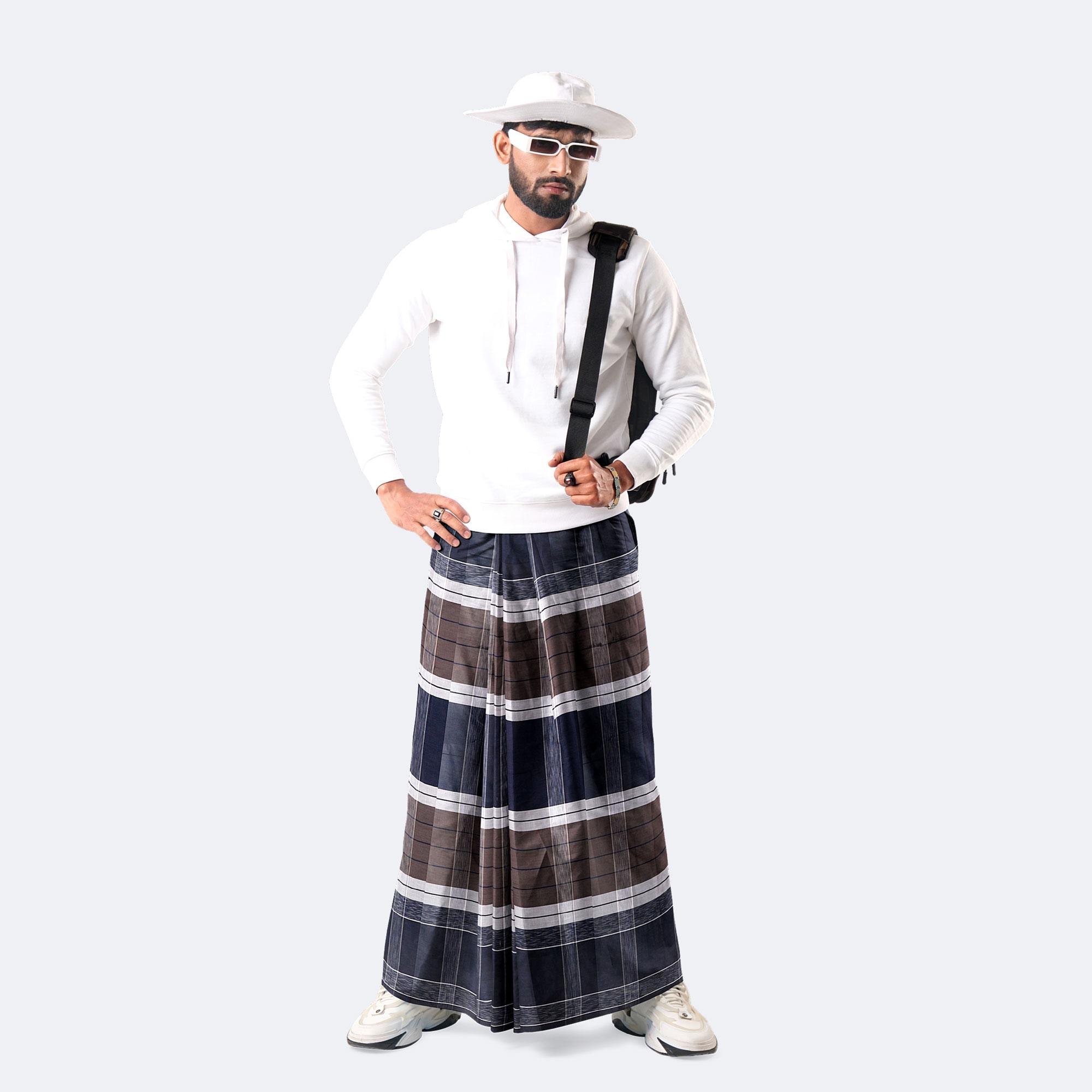 Amanat-Shah-Lungi-Crown-1162-3-1756021468.jpg