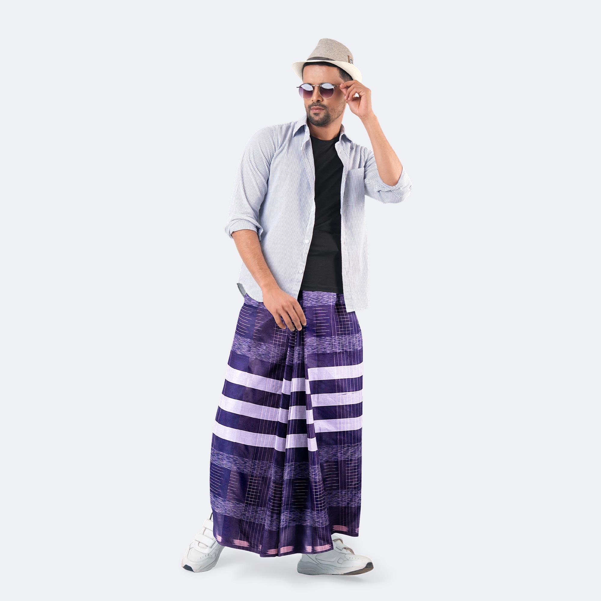 Amanat-Shah-Lungi-Crown-1164-1-1756031655.jpg
