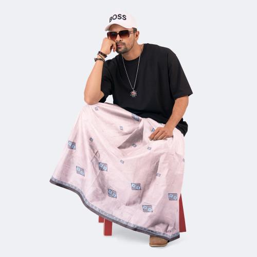 Amanat_Shah_Lungi_Crown_1102_0249_2.jpg