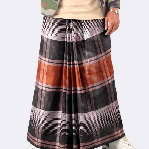 Amanat_Shah_Lungi_Crown_1128_3854_4.jpg